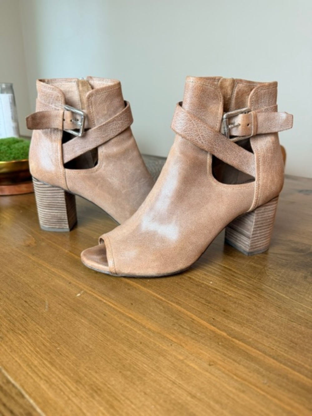 Donald J. Pliner Open Toe Boho Ankle Boots Tan Women's 9